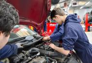 Việc Làm Ô Tô Bến Tre – Dương Auto Spa Tuyển Dụng Kỹ Thuật & Học Viên Nghề Thu Nhập Hấp Dẫn
