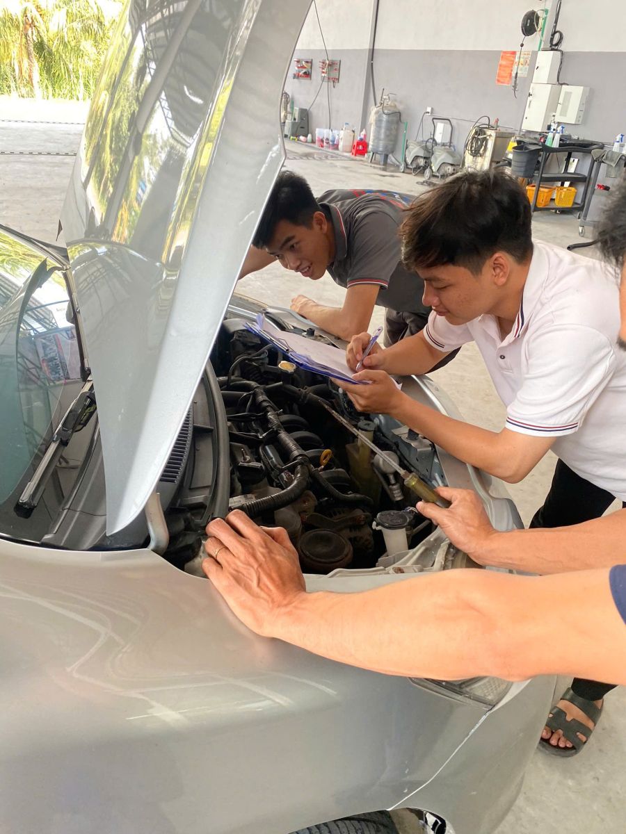 Dương Auto Spa || Garage ô tô uy tín Bến Tre