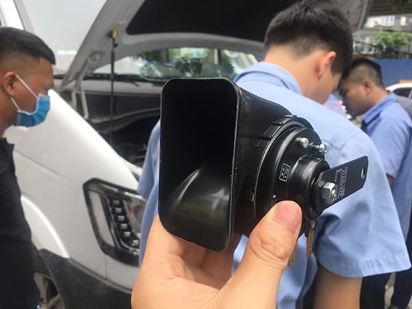 Các loại kèn ô tô tại miền Tây