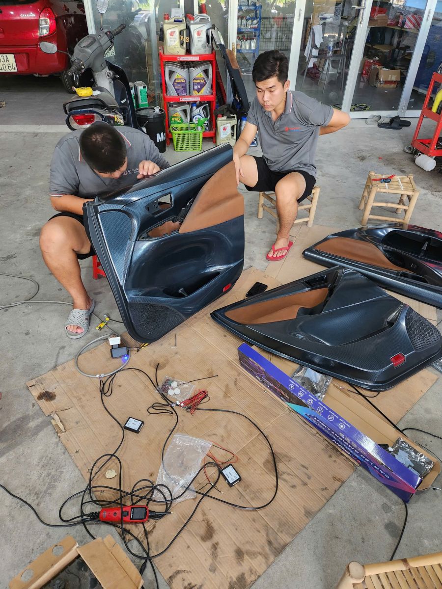 Quy trình lắp led nội thất ô tô chuyên nghiệp tại Dương Auto Spa