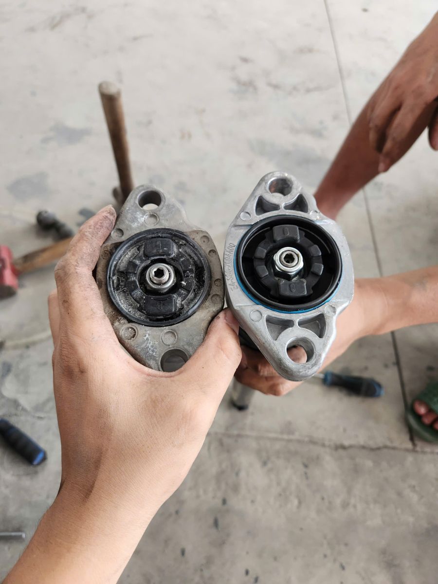 Quy trình thay phuộc sau Mercedes C250 chuyên nghiệp tại Dương Auto Spa
